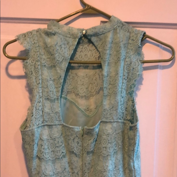 Lace cocktail dress - Picture 2 of 2